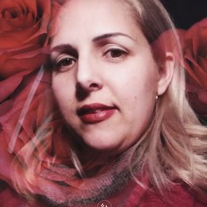 Meet your Posher, Lisandra